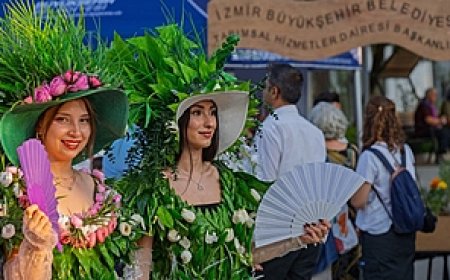 1. İzmir Balkon ve Bahçe Bitkileri Festivali başladı