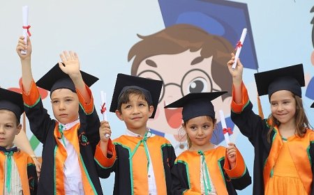 Ahlatlıbel’de Çankayalı Çocukların Mezuniyet Sevinci