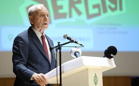 Hüseyin Can Güner ve Mehmet Haberal Yeni Mezunların Sergisine Katıldı