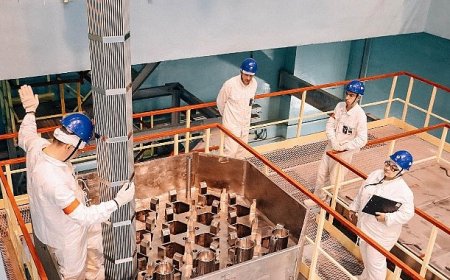 Rosatom: Novovoronezh NGS VVER-1200 Reaktörüne İlk 5’inci Nesil Yakıt Yüklemesi Yapıldı