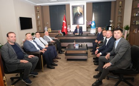 Başkan Özdemir’den Marmarabirlik’e ‘hayırlı olsun’ ziyareti