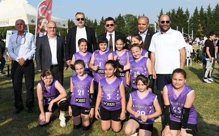 Osmangazi’de kız çocukları için Mini Voleybol Şenliği