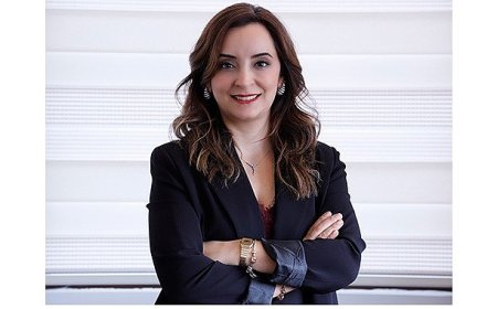 Gülüşlere Doğal Dokunuş: Zirkonyum Kaplama