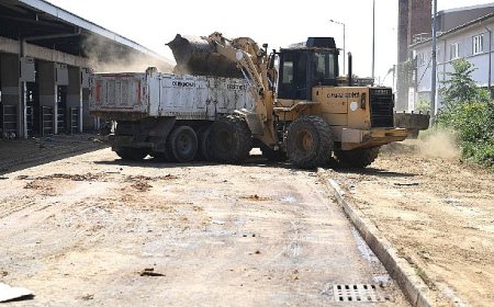 Kurban pazarları temizlenerek dezenfekte edildi