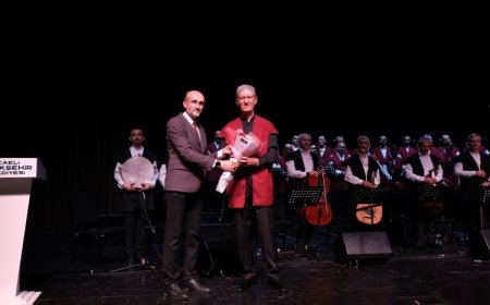 Kocaeli Dini Musiki Topluluğu’ndan yılsonu konseri