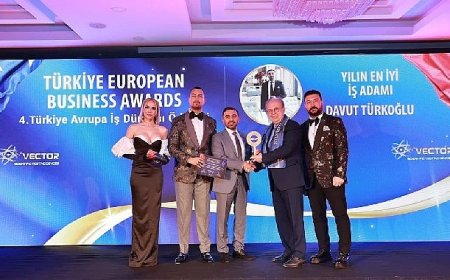 Yılın iş adamı ödülü: Sektörler Arası Dijital Dönüşümün Lideri Davut Türkoğlu