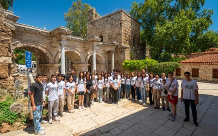 Antalya Genç İklim Liderleri plastik kirliliğiyle mücadeleye odaklandı
