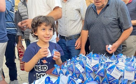 Aydın Büyükşehir Belediyesi Vatandaşlarla Bayramlaştı