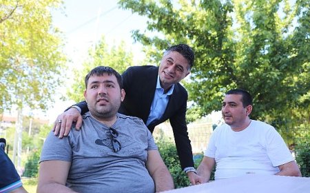 Aliağa’da Protokol ve Vatandaşlar Bayramlaştı