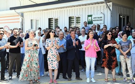 Başkan Aydın mesai arkadaşlarıyla bayramlaştı