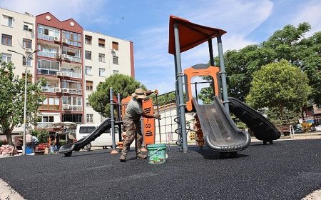 Bayraklı’ya 7 yeni park