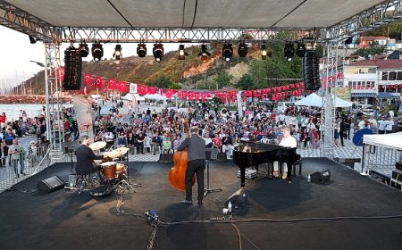 Zeytinin Evi, Festivalin Sahnesi Oldu