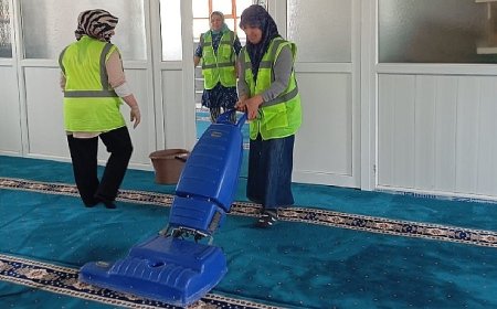 Belediye’den Bayram Temizliği