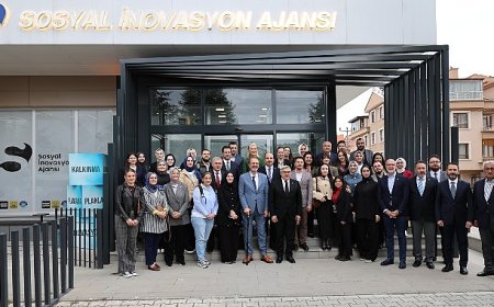 AK Parti Genel Başkan Yardımcısı Yayman, Depremdeki Dayanışma İçin Başkan Altay’a ve Tüm Konyalılara Teşekkür Etti