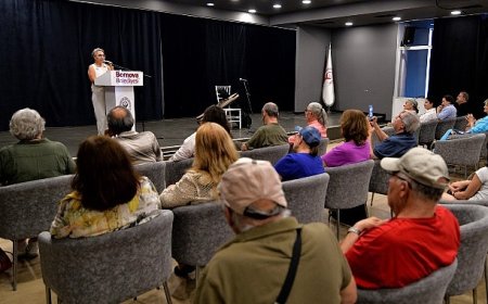 Bornova’da şiirle mevsimlere dokunuş