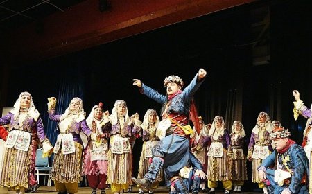 Türk Halk Müziği Liseler Arası Solo Ses İcra Yarışmasında Final Heyecanı