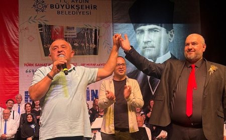 Başkan Çerçioğlu, Sevilen Şarkıları Aydınlılar ile Buluşturdu