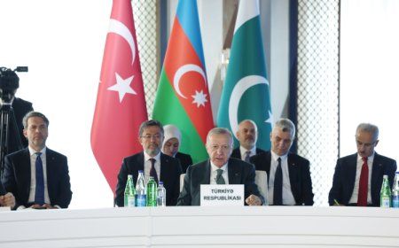 Üçlü zirveden dayanışma ve barış mesajı