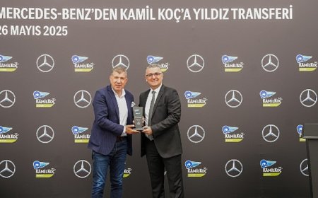Kâmil Koç,  100. yılına Mercedes-Benz Türk otobüsleriyle ilerliyor