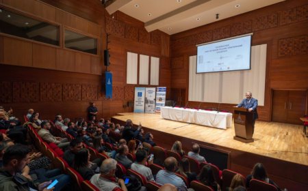 İzmir’de Başkan Tugay’dan güvenli kentleşme çağrısı