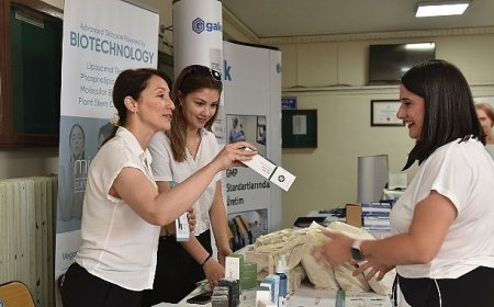 EÜ Eczacılık Fakültesinden kozmetikte bilim ve sürdürülebilirlik buluşması