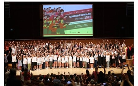 İzmir Uluslararası Çoksesli Korolar Festivali’nde muhteşem final