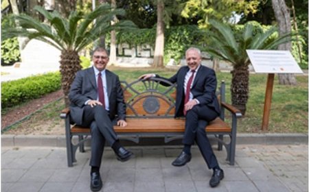 Başkan Tugay’ın diplomasi trafiği