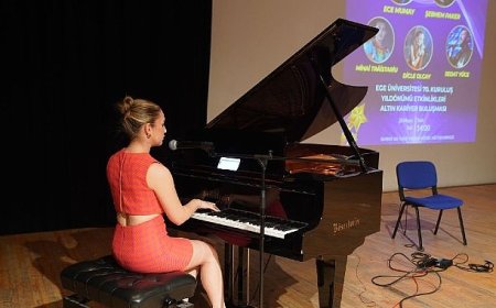 EÜ “Altın Kariyer Buluşması” sanat ve vefayı bir araya getirdi