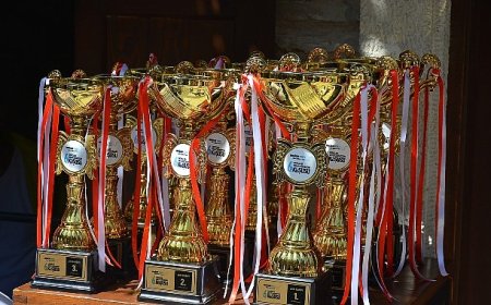 Kuşadası’nda gençler, 6. kez geleceğe koştu