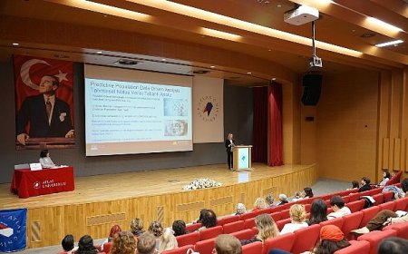 Dijital çağda hemşirelik mesleğinde yeni roller ortaya çıkacak