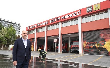 Başkan Altay “Gönüllü İtfaiyecilik” Eğitimi Alan Üniversite Öğrencileriyle Buluştu