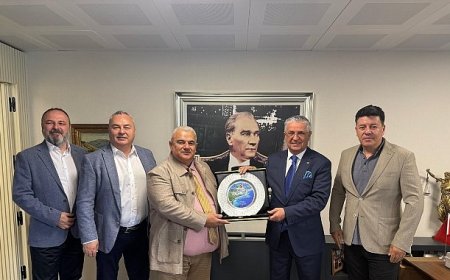 Babayev’e teşekkür plaketi