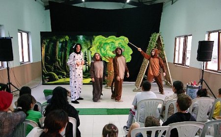 Tiyatroseverler Bahadınlı’da buluştu