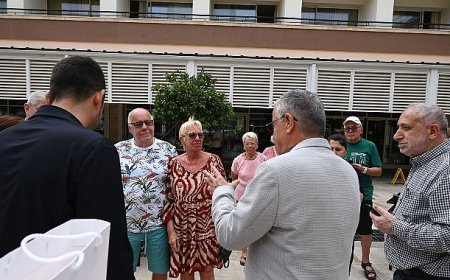 Alman çifte Başkan Topaloğlu’ndan teşekkür plaketi