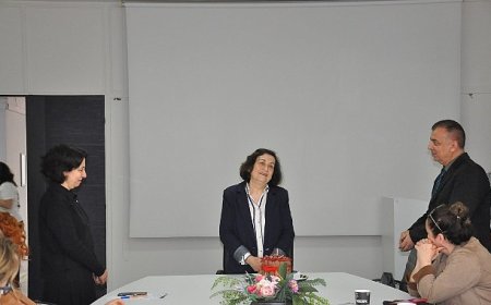 Prof. Dr. Nimet Önür, Radyo Televizyon ve Sinema Öğrencileriyle Buluştu