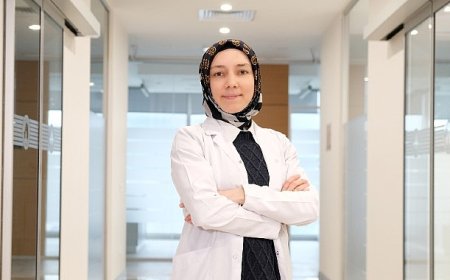 İmplant çevresinde oluşabilecek enfeksiyona dikkat!