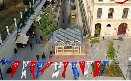 Görkemli Günlerine Döndü