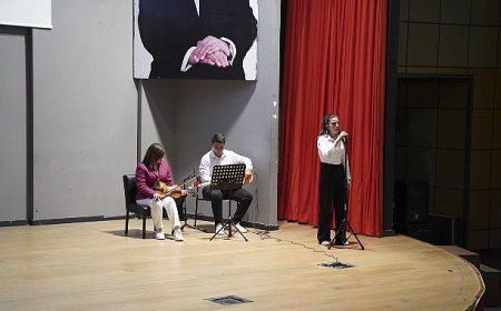 Aliağa’da Gül Bayramı Etkinliği Düzenlendi