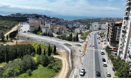 Büyükşehir, Gebze’de trafiği rahatlatıyor
