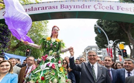 Uluslararası Bayındır Çiçek Festivali coşkuyla başladı