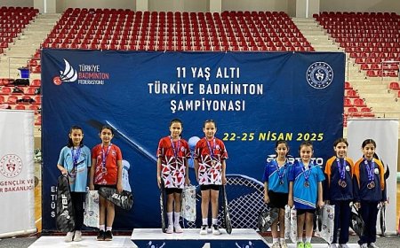 Osmangazi Belediyespor’un genç badmintoncuları göz doldurdu