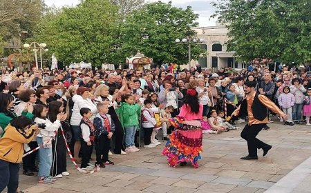 Nilüfer Belediyesi Halk Dansları Topluluğu Bulgaristan’da alkışları topladı