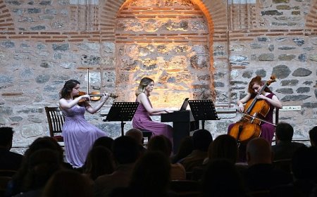 Terra Trio Osmangazi’de sahne aldı