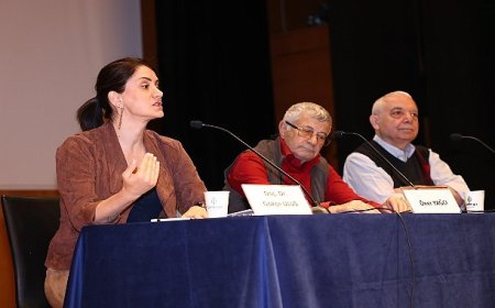 Usta Yazarlar Edebiyatseverlerle Bir Araya Geldi