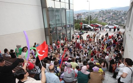 Karabağlar’da 23 Nisan coşkusu dolu dolu yaşandı