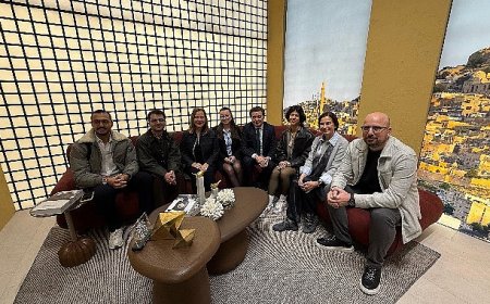 Ezberbozan tasarımlar yaptılar, tasarımın başkenti Milano’da dünyanın en büyük mobilya fuarını ziyaret ettiler