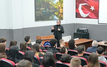 Burhaniye Belediyesi’nden şiddete karşı farkındalık