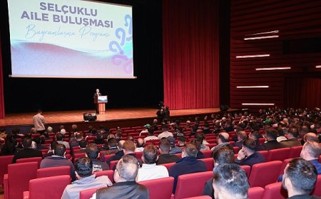 Başkan Pekyatırmacı Personeli ile Bayramlaştı: “Biz Büyük Bir Aileyiz”