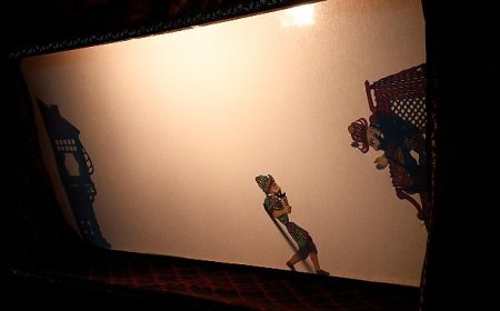 SEKA Kâğıt Müzesi’nde Karagöz ve Hacivat eğlendirdi