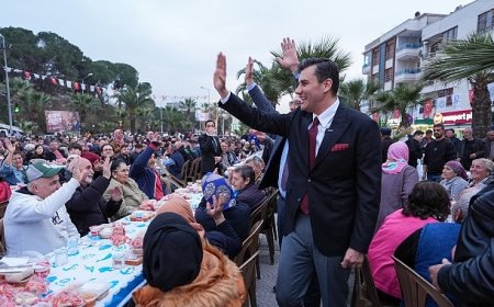 Ramazan’ın Bereketi Büyükşehir’in İftar Sofrasında Paylaşıldı